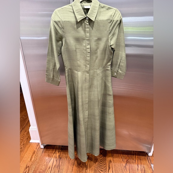 Julia Amory Dresses & Skirts - Long Sleeve Collared Midi Dress in Olive Green